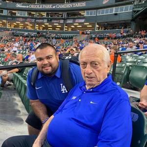 Meet your Posher, Cesar